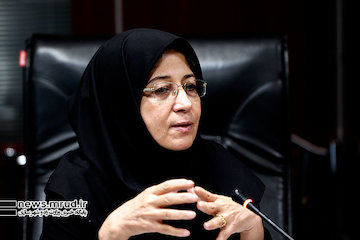 بررسی تعادل کار و زندگی در نشست هماندیشی بانوان شاغل سازمان ملی زمین و مسکن  قدسیان