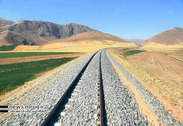 بازدید مدیرعامل راه‌آهن از خطوط ریلی و ایستگاه‌های ملایر، کرمانشاه و فیروزان