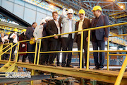بازدید وزیر راه و شهرسازی از خط تولید ریل در مجموعه‌کارخانه‌های ذوب‌آهن
