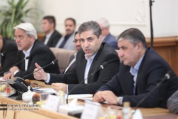 نشست ویژه مسکنی/طرح اقدام ملی مسکن زیر ذرهبین جلسه