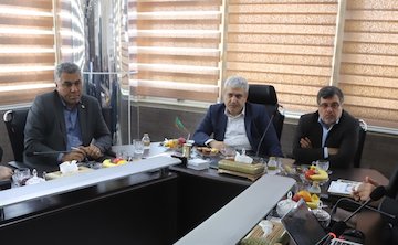 ضرورت استفاده از ظرفیت علمی هرمزگان در پروژههای دانشبنیان گمرکات و بنادر بازدید