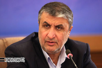 مخالف توسعه نامتوازن هستیم/ سامانه املاک و اسکان راهاندازی میشود مراسم گرامیداشت روز ملی آمار و برنامهریزی  با حضور وزیر راه و شهرسازی و رئیس مرکز آمار ایران