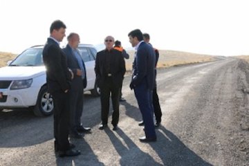 بازدید معاون وزیر راه شهرسازی از محورهای مواصلاتی راه های استان زنجان بازدید