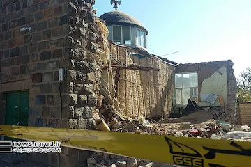 بازسازی ۷۰ درصد واحدهای مسکونی پیش از  زلزله علت کاهش خسارت در کانون زلزله /  ۲۹۴۵ واحد مسکونی، ۶۵ روستا و ۶ پل آسیب دید بازدید مدیرکل راه و شهرسازی استان و معاونان آذربایجان شرقی از روستاهای زلزله زده