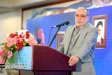 صنعت حمل و نقل  و بسترهای آن امروز  از  زيرساختهای مستحکم و نتایج اثر بخشی برخوردار است تورج دهقانی زنگنه