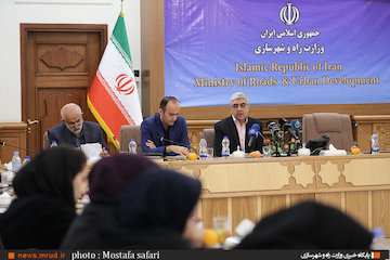 رانندگی در ایران ۱۵ بار خطرناکتر از زلزله/ عامل انسانی، علت ۶۰ درصد از تصادفات نشست خبری مدیرعامل انجمن خیرین راه و ترابری