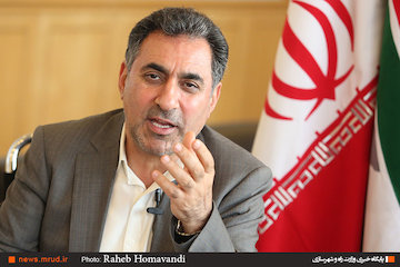 تخصیص کامل اعتبارات سفر رئیس جمهور برای تکمیل پروژههای راهسازی در خوزستان/ هدفگذاری برای ساخت ۳۰۰ کیلومتر بزرگراه در خوزستان تا پایان دولت سیزدهم/ محور اهواز - خرمشهر چهارخطه میشود خیرالله خادمی