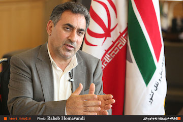 راهآهن زاهدان-چابهار مهمترین پروژه ریلی کشور است/ بهرهبرداری اولیه از این مسیر در سال ۱۴۰۰ خیرالله خادمی