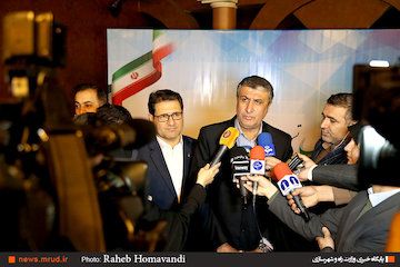 ۱۵ هزار میلیارد تومان برنامه برای توسعه اشتغال در پسکرانهها و بنادر / توسعه مکران زیر نظر معاون اول رئیسجمهور مراسم گرامیداشت روزملی حمل ونقل با حضور وزیر راه و شهرسازی