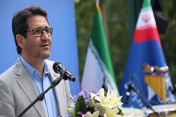 مذاکره برای احیای کشتیرانی مسافری در خزر/ حرکت مستمر کشتیهای مسافربری در دو مسیر «بندرلنگه ـ دبی» و «بندرعباس ـ شارجه»/ طرح قزاقستان برای برقراری خطوط دریایی بین ایران و منطقه اوراسیا در حوزه کالا محمد راستاد