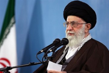 دستور رهبر انقلاب در پی سقوط هواپیمای مسافری/ لزوم پیگیری تقصیرهای احتمالی و مراقبت از عدم تکرار مقام معظم رهبری