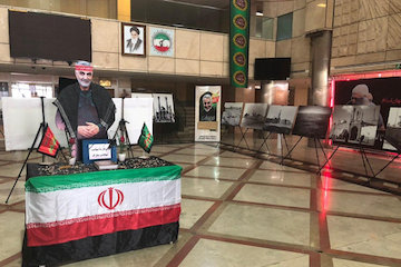 رویداد بازخوانی هویت قم و حرم حضرت معصومه (س) در نمایشگاه تصاویر نمايشگاه
