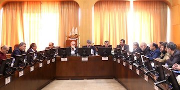 آغاز بررسیهای مشترک با تیم اوکراینی  وزیر راه در مجلس
