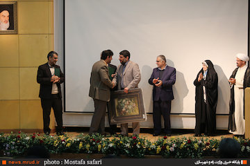 از هیچ یک از مشکلات نمی ترسیم/ رفاه الزاما مادی نیست/ رفاه ذهنی کارکنان اهمیت زیادی دارد آیین تودیع و معارفه مدیرکل دفتر خدمات پشتیبانی و رفاه