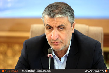 قدردانی وزير راه و شهرسازی از دست اندرکاران شرکت فرودگاهها و ناوبری هوايی  محمد اسلامی