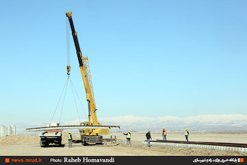 سفر وزیر راه و شهرسازی به استان اردبیل و آغاز عملیات ریل گذاری راه آهن میانه - اردبیل