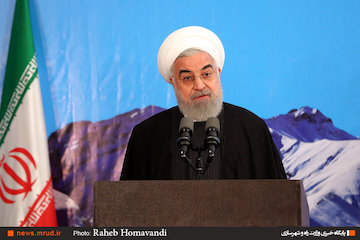 شرایط مسکن فشار ناعادلانهای را به مردم وارد میکند/دستور رییسجمهور به وزیر اقتصاد، وزیر راه و شهرسازی و مدیرعامل بانک مسکن برای ساماندهی بازار مسکن حسن روحانی
