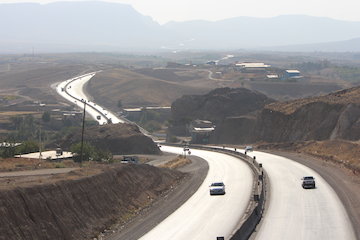 بررسی وضعیت مرزها قبل از صدور بارنامه ضروری است
 IMG_2849.JPG