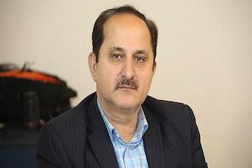زمان مطلوب ماندگاری کالا در بنادر۳۰ تا ۴۵ روز است/ کالاها باید سریعا تخلیه، ترخیص و به کف بازار برسند/ اعمال سیاست های تنبیهی در قالب تعرفه برای جلوگیری از ماندگاری کالا در بنادر فرهاد منتصر کوهساری