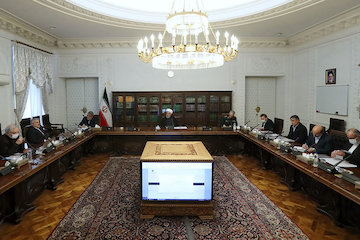 قدردانی از اقدامات وزارت راه و شهرسازی در مبارزه با کرونا/ شرایط بازگشت مسافران از کشورهای پرخطر مهیا میشود جلسه ستاد ملی مبارزه با کرونا با حضور رییس جمهور و وزیر راه و شهرسازی