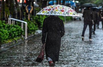 آغاز بارشها در نیمه غربی کشور از بعدازظهر/ کاهش دما در نواحی شمالی کشور/ هشدار به کشاورزان به دلیل کاهش دمای هوا/ شدت بارشها در اردبیل و غرب گیلان  هواشناسی