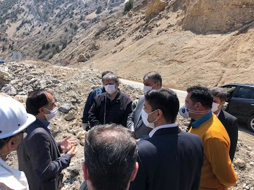 بخش عمده محور هراز تا پایان دولت چهارخطه میشود/ "وانا" طولانیترین تونل هراز بازدید وزیر راه و شهرسازی از محور هراز