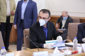 ۱۴ هزار ایرانی با پروازهای یکطرفه به کشور بازگردانده شدند/ استفاده از حملونقل عمومی برونشهری ۸۵ درصد کاهش داشته است ادمنژاد