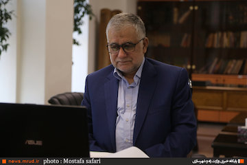 در کنار مبارزه با ویروس کرونا، برنامههای تخصصی و فرهنگی ادامه یابد/توسعه فرهنگ نماز و موضوع حجاب و عفاف در برنامههای فرهنگی سال ۹۹/ مراسم ارتحال امام (ره) به شکل مجازی برگزار میشود جلسه شورای فرهنگی وزارت راه و شهرسازی