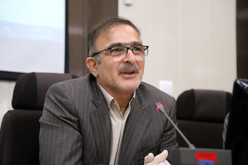 کاهش پرواز در فرودگاههای کشور نسبت به ماه گذشته غلامرضا رستمیان