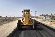 بهسازی زیرساخت‌های جاده‌ای از موثرترین راهکارهای رونق حمل و نقل/  اصلاح کیفی روکش آسفالت ۳۳۴ کیلومتر راه‌ در شمال سیستان و بلوچستان/ ۳۲ دستگاه ماشین‌آلات سنگین راهداری به‌طور کامل بازسازی شده است