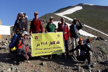 صعود موفق منتخبان وزارت راه و شهرسازی به قله کاهار  برنامه