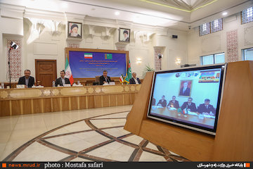 امکان توسعه مبادلات تا ۵ میلیارد تومان با کشور ترکمنستان/  توانایی صادارت ماسک به ترکمنستان  آیین رسمی بهرهبرداری از پل مرزی جدید مرزی اتومبیل رو آیین گشایش رسمی و آغاز بهرهبرداری از پل مرزی جدید سرخس-سرخس