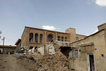 ۱۲۰ ثانیه ۱۵ آبان|از ساخت سالانه ۱۵۰ هزار واحد مسکونی در بافت فرسوده تا تخلیه ۱۴ میلیون تنی کالاهای اساسی در بنادر کشور  بافت فرسوده