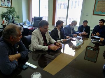 ناوگان کافی برای حمل و نقل محصولات کشاورزی موجود است   ناوگان کافی برای حمل و نقل محصولات کشاورزی موجود است