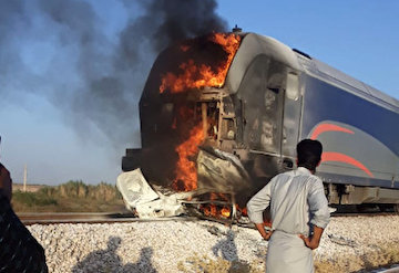 برخورد خودرو  با قطار مسافری محور اهواز-تهران در گذرگاه غیرمجاز  سانحه ریلی محور جنوب