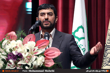 طرح بزرگ راهآهن به صادرات و تجارت محصولات فولادی کمک میکند/ احداث ۸۰۰ کیلومتر خط ریلی دوم، تحولی عظیم در حمل مواد اولیه داخلی/ هدفگذاری کاهش ۳/۲ میلیارد دلار ارزبری در سال ۹۹ مدرس خیابانی