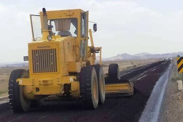 اجرای طرح ملی بهسازی و ارتقای کیفی روکش آسفالت در بیش از ۵۰۰ کیلومتر از محورهای مواصلاتی سیستان و بلوچستان تداوم طرح بهسازی و ارتقای روکش آسفالت محورهای مواصلاتی در سیستان و بلوچستان