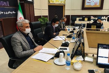 فرمانداران پای کار بازآفرینی بیایند / نیاز به ساخت ۱۳ مدرسه با مبلغ ۸۸۴ میلیارد ریال در مناطق هدف جلسه