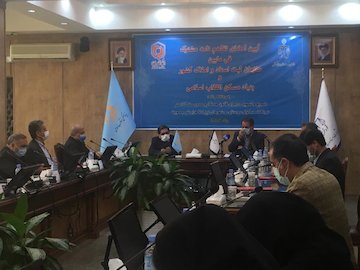 تفاهمنامه همکاری بین بنیاد مسکن و سازمان ثبت اسناد به امضا رسید/ تقویت همکاری بنیاد و سازمان ثبت در زمینه صدور اسناد مالکیت روستایی و شهری تفاهم نامه