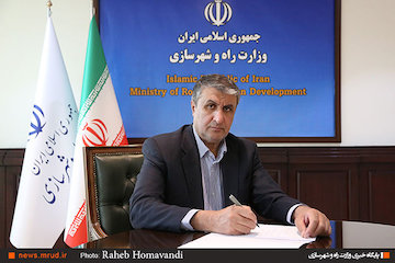 وزیر راه و شهرسازی «روز ملی معمار» را به طراحان و معماران کشور تبریک گفت اسلامی امضا