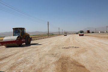 آغاز عملیات اجرایی پروژه قطعه اول محور شهرکرد -شلمزار همزمان با هفته دولت DM2A0396.1.jpg