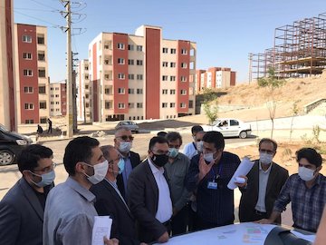 سازندگان مسکن در شهرهای جدید موظف به رفع نواقص پروژهها هستند/ پرداخت مطالبات پیمانکاران بر اساس پیشرفت کار/ ضرورت تجهیز کارگاههای ساختمانی تا هفته آینده بازدید طاهرخانی از هشتگرد