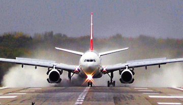 بازگشت هواپیمای ایرباس A۳۲۰ به تهران/ پرواز مسافران به مقصد کرمانشاه با هواپیمای جایگزین انجام میشود ایرباس