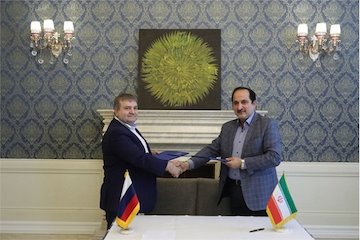 امضای یادداشت تفاهم همکاری بین سازمان بنادر و یکی از شرکت های کشتیرانی خارجی فعال در دریای خزر / ضرورت توسعه حمل کالا از طریق کشتی های رو-رو در بنادر شمالی/ پهلوگیری بدون نوبت تمام کشتی های رو-رو در بنادر شمالی کشور
 برنامه