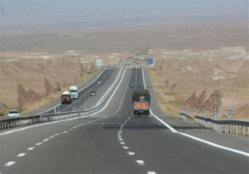 افزایش ۲/۸ درصدی تردد در محورهای برونشهری کاهش تردد