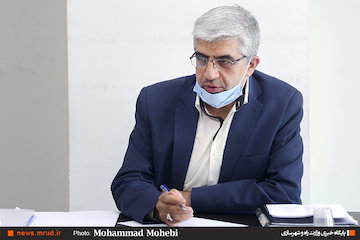 واحدهای ناتمام پروژه مسکونی ۲۰۰۰ واحدی اهواز بهزودی تکمیل میشود/ صدور سند برای برخی از اراضی چهار شهرستان خوزستان  نشست کارگروه خوزستان با حضور نماینده ویژه وزیر راه و شهرسازی