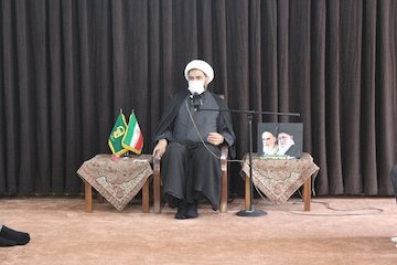 واگذاری ۱۰ هکتار از اراضی مصلی همدان معاون وزیر + همدان3