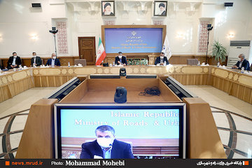 لغو پروازهای چارتری از ۲۵ مهرماه و جلوگیری ادامه این پروازها/ الزام رعایت ظرفیت ۶۰ درصدی هواپیماها از اول آبان نشست هماندیشی وزیر راه و شهرسازی و مدیرانعامل شرکتهای هواپیمایی