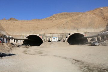نقش برجسته آزادراه ارومیه - تبریز در تسهیل دسترسی به پایانه‌های مرزی آذربایجان‌غربی