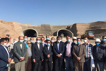 کنارگذر جنوبی تهران پاییز امسال به بهرهبرداری میرسد/ مردم آثار افتتاح این آزادراه را بر زندگی خود حس خواهند کرد بازدید